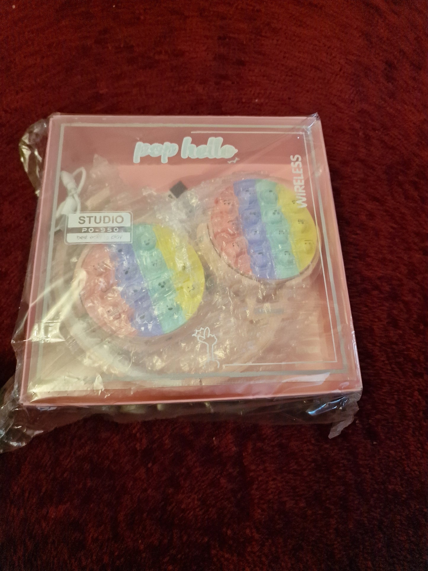Pop it hello wireless headphones - Roystons grotto